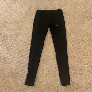 Nike running leggings. Size small. Black.